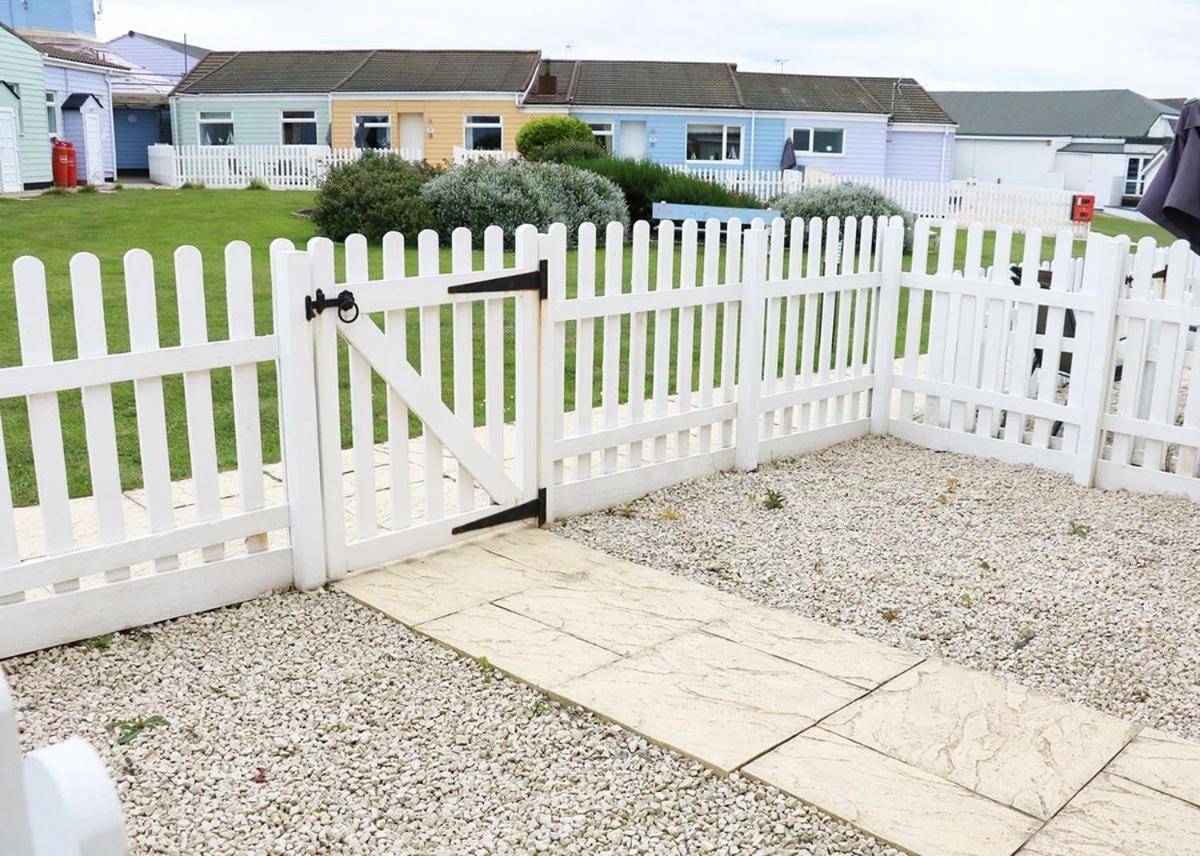 Mundesley Holiday Village Esterno foto